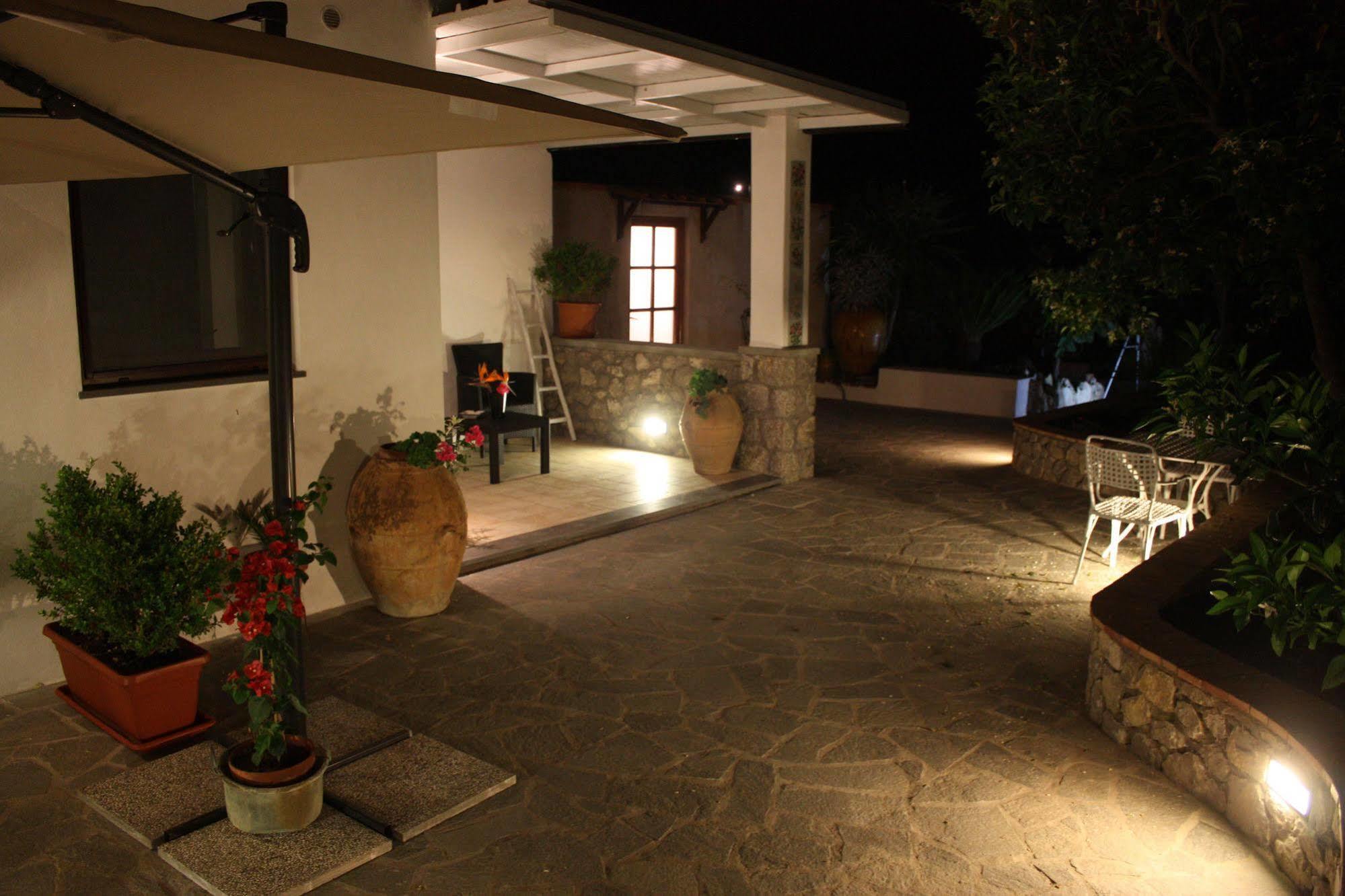 אנה קאפרי B&B Casetta Minghitto מראה חיצוני תמונה