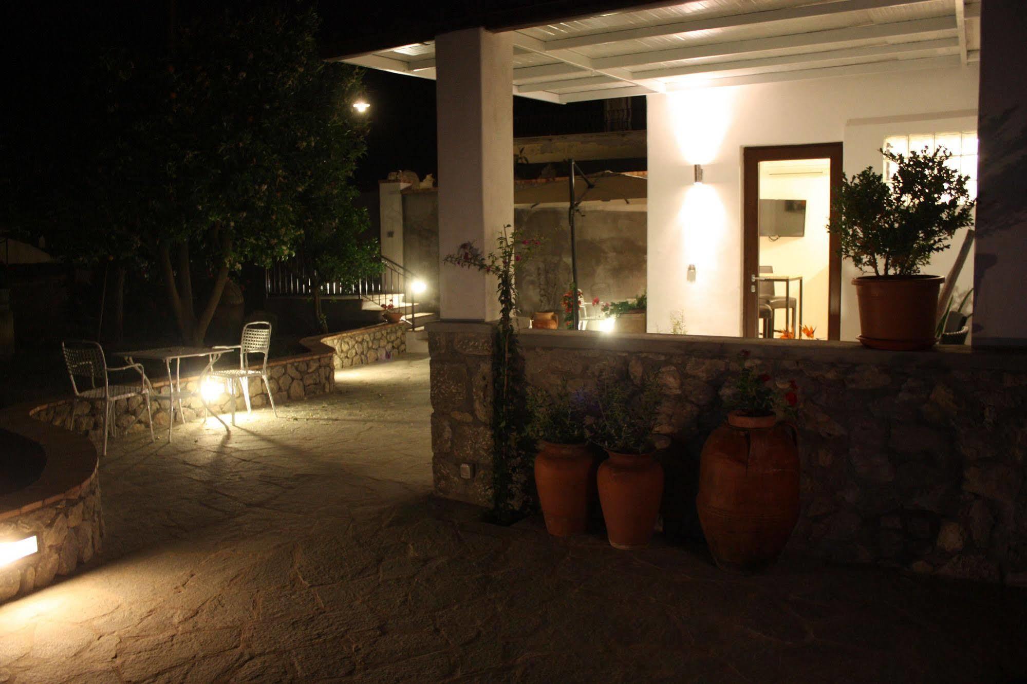 אנה קאפרי B&B Casetta Minghitto מראה חיצוני תמונה